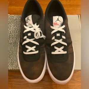 Men's Jordan Series.03 'Dear Coach